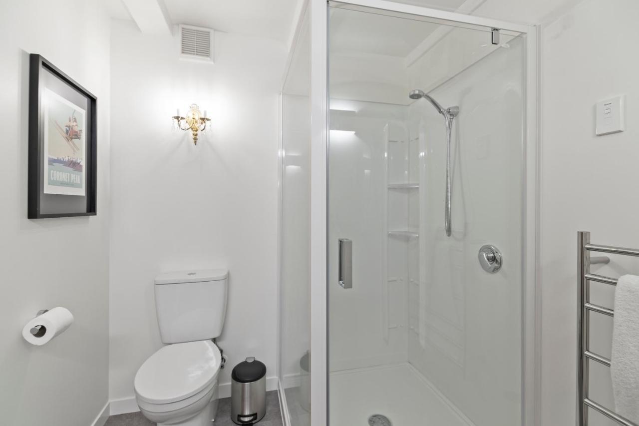Whakatipu Heights Apartment Куийнстаун Екстериор снимка