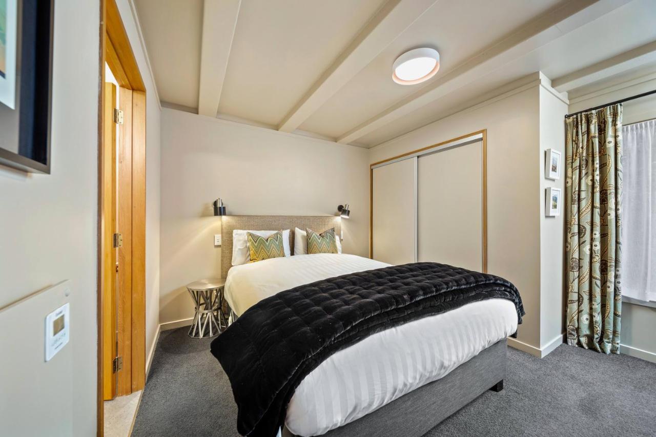 Whakatipu Heights Apartment Куийнстаун Екстериор снимка
